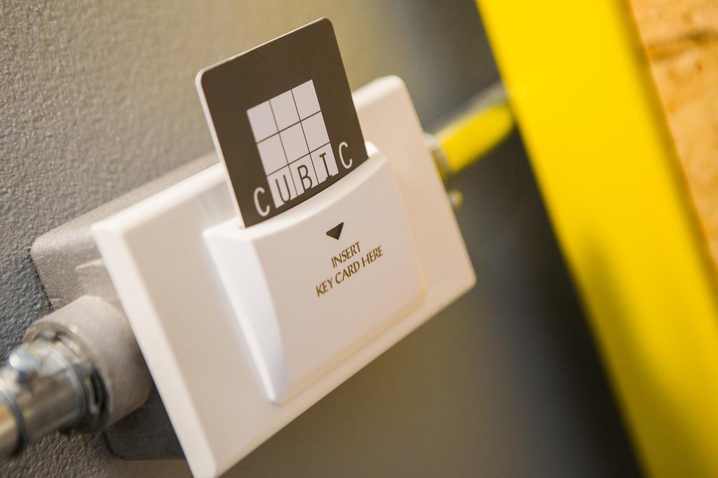 Cubic Bangkok旅舍 外观 照片