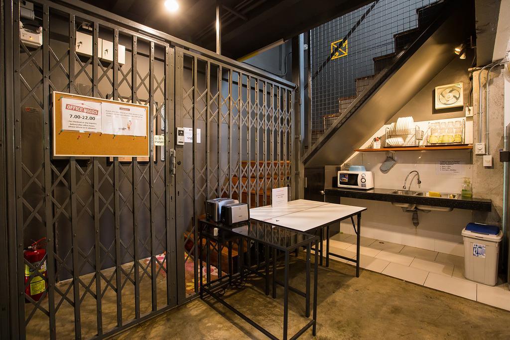 Cubic Bangkok旅舍 外观 照片