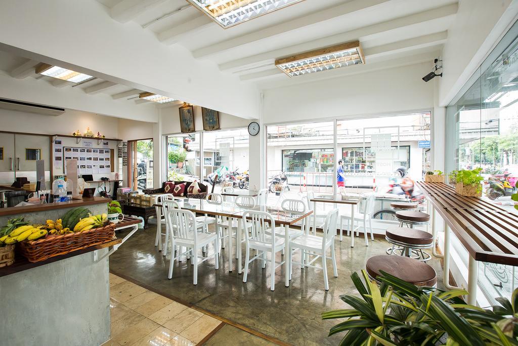 Cubic Bangkok旅舍 外观 照片