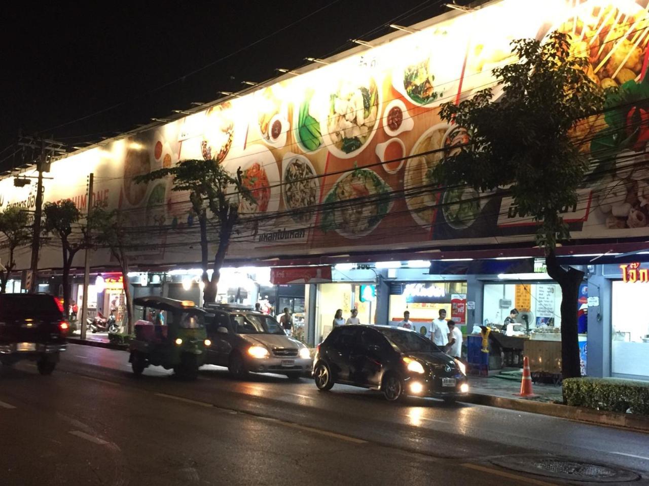 Cubic Bangkok旅舍 外观 照片